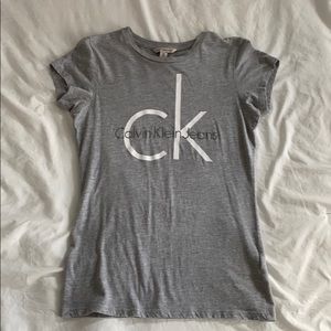 Gray Calvin Klein T-shirt